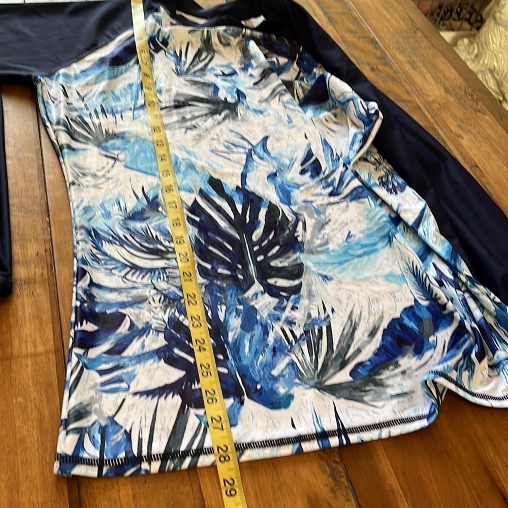 SWIM Shirt - Picture 5 of 6